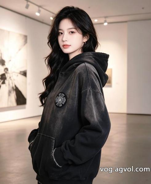 パーカーブランド コピー 販売旬スタイルに早変わり! 新色登場 大人気のモデルCHROME HEARTS 0 