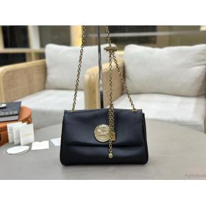 バッグCHLOE偽物 ブランド 激安秋冬トップス最新情報をチェック ビックシルエット 大好評.